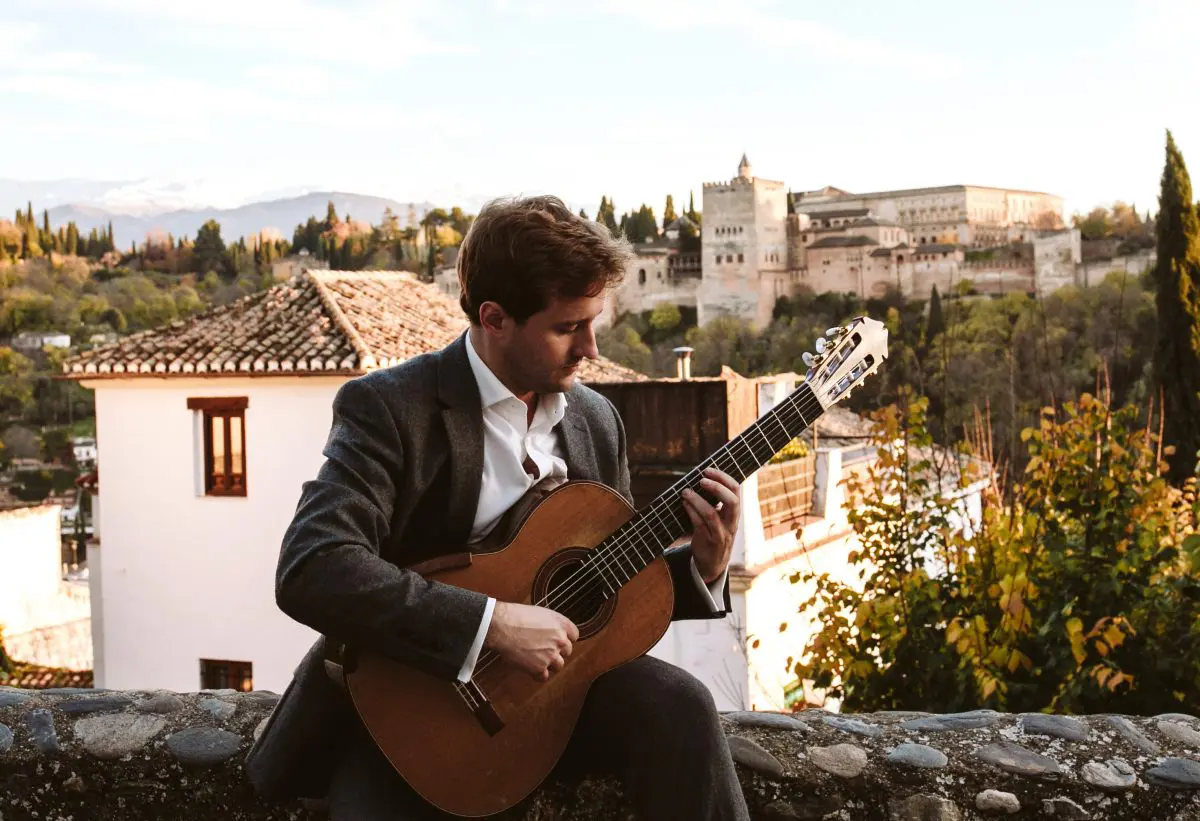 Gain musical insights at the library before attending classical guitar concert