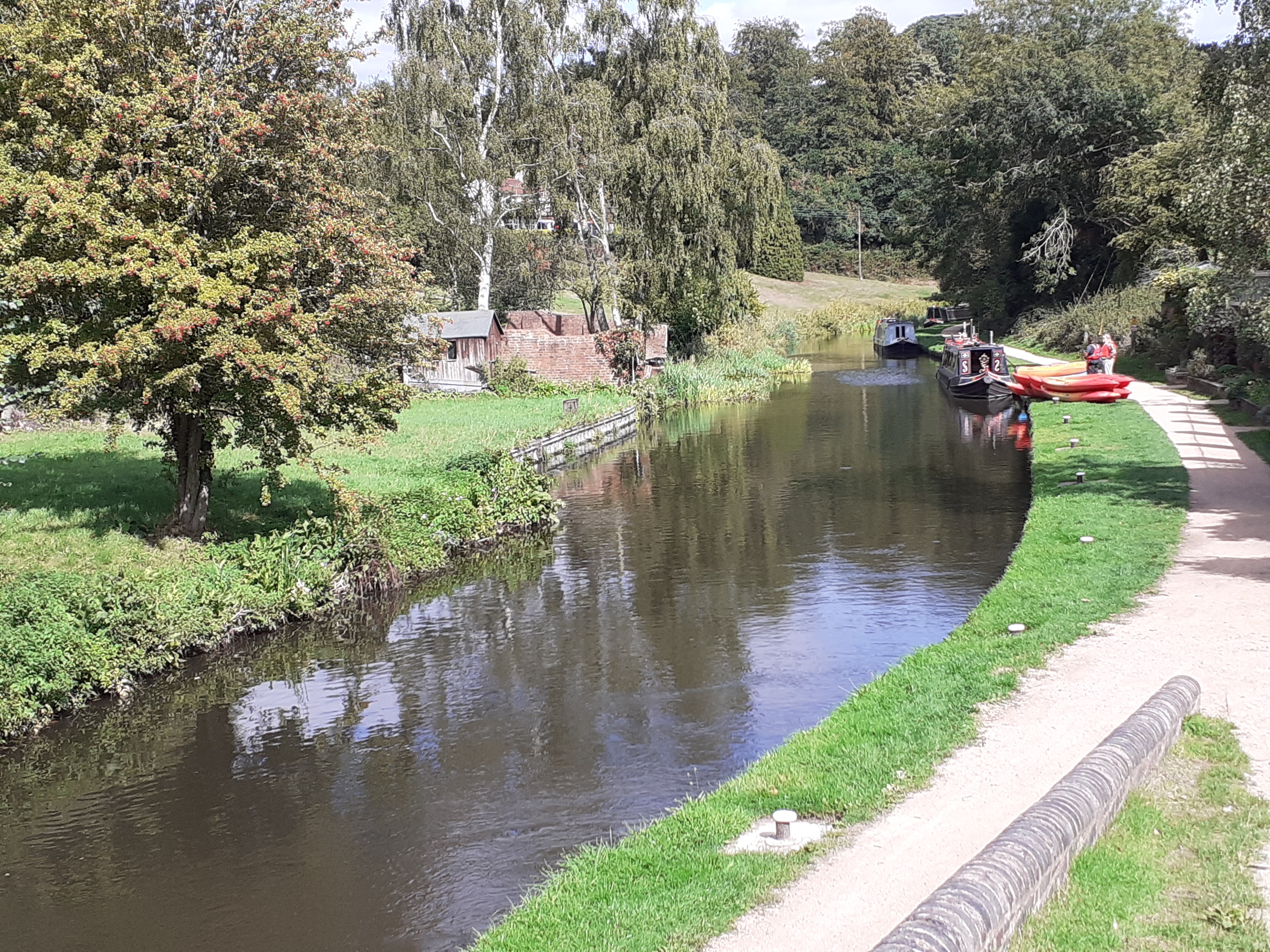 Kayaking on Kinver Canal