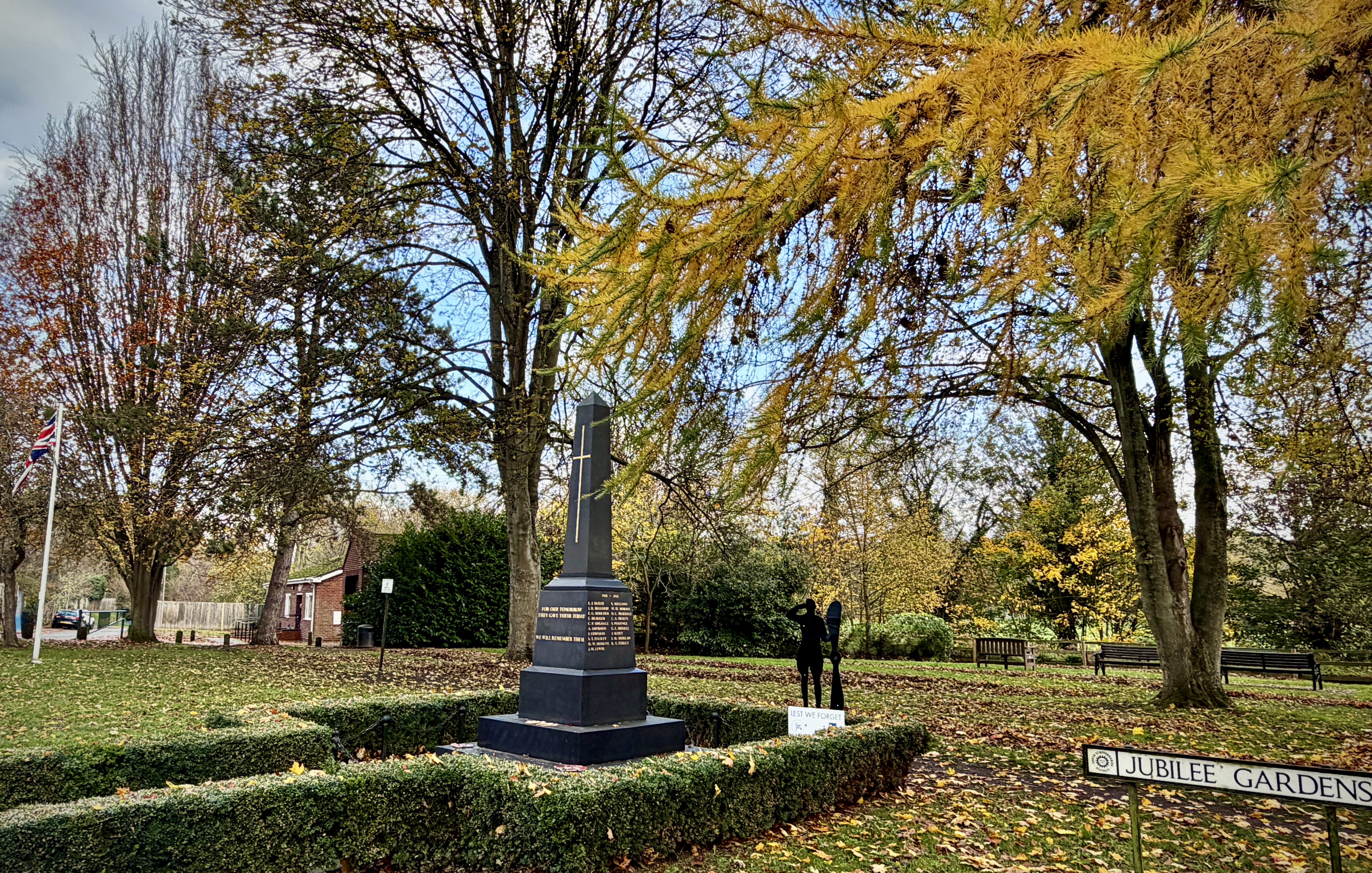 Autumnal colours at Jubilee Gardens