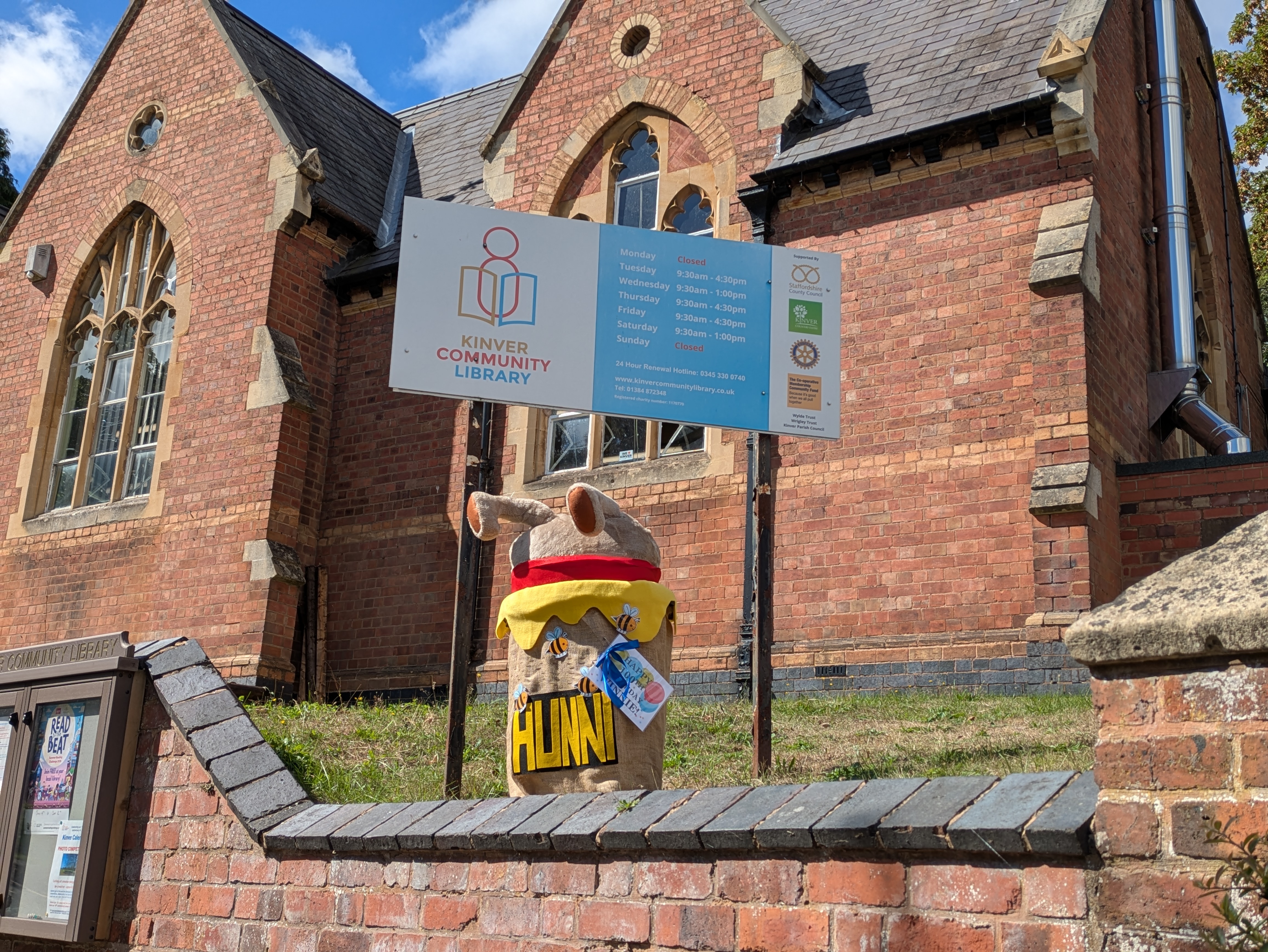 \"Winnie\" at the Scarecrow Festival